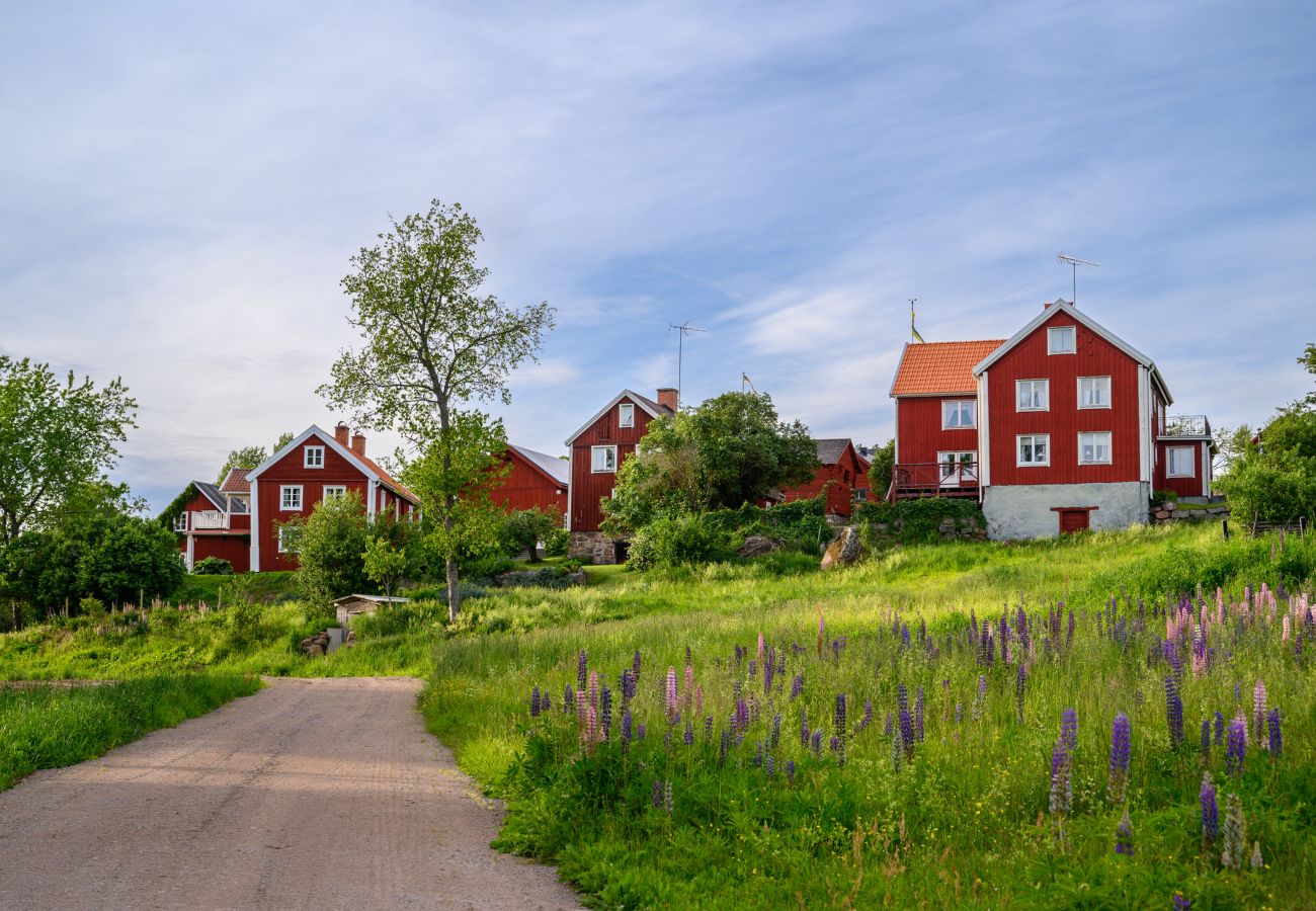 Stuga i Vena - Lantligt hus nära Astrid Lindgrens värld | SE05100